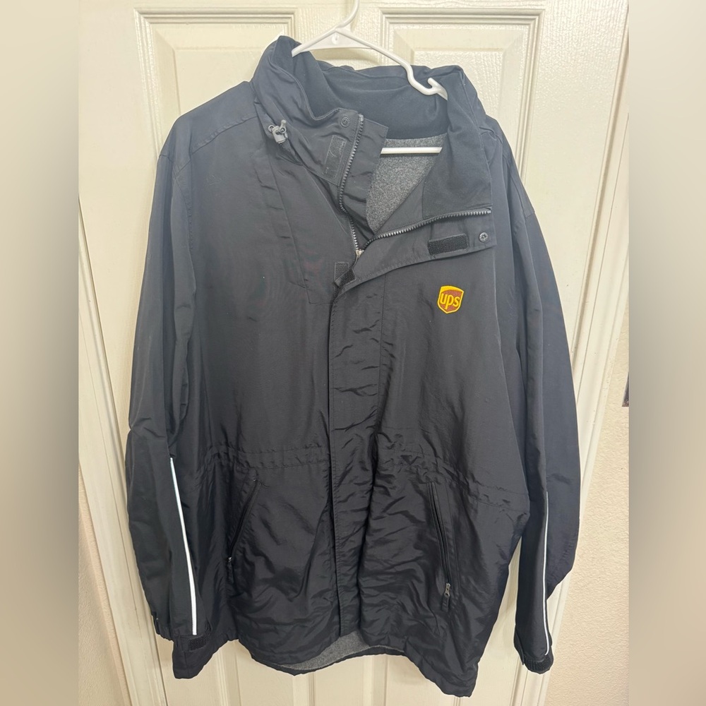 UPS Lands End Hooded Windbreaker/Rain Jacket with Fleece Liner